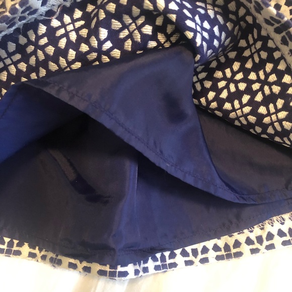 OshKosh Navy and Silver skirt 18month - Picture 2 of 3